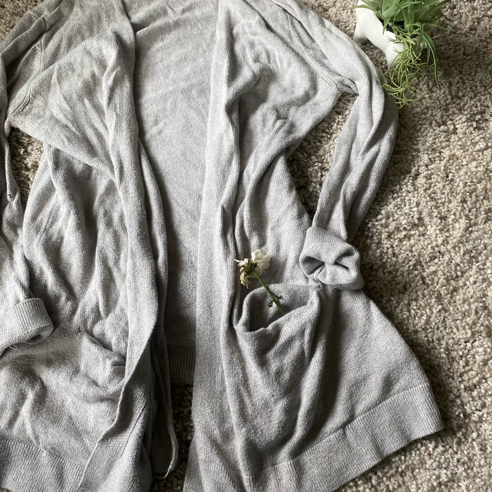 Old Navy simple thick chic cream colored oversized pocketed cardigan for…